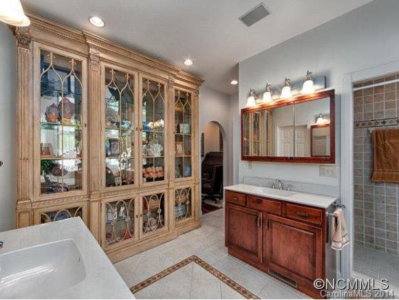 38 Old Lime Kiln Road Arden NC 28704
