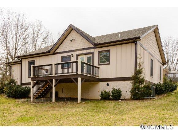 5 Harbeck Drive Weaverville NC 28787