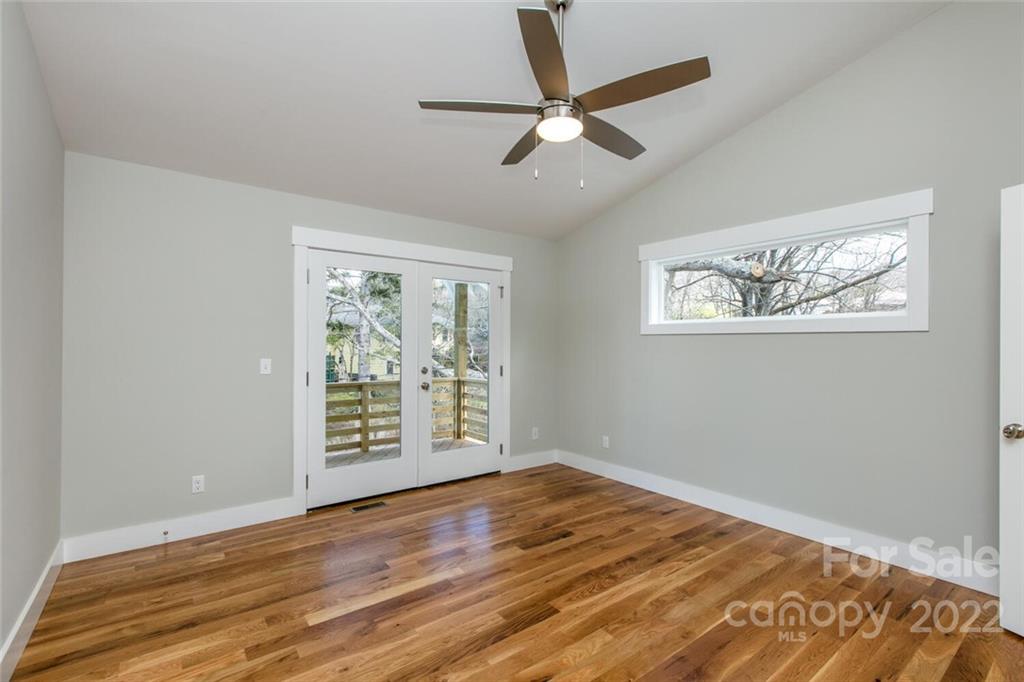 15 Midway Drive Asheville NC 28804