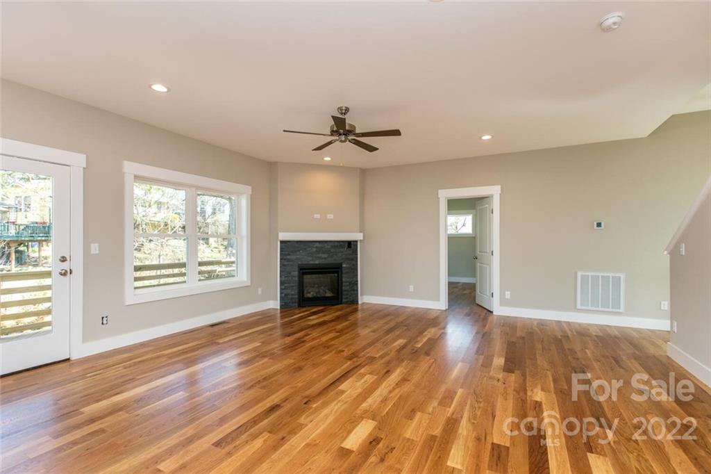 15 Midway Drive Asheville NC 28804
