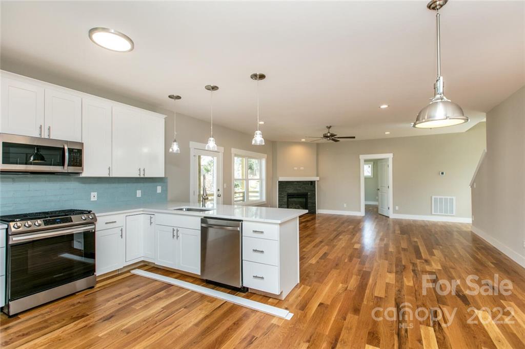 15 Midway Drive Asheville NC 28804