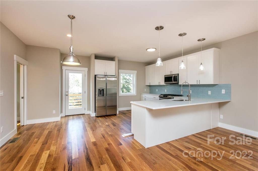 15 Midway Drive Asheville NC 28804