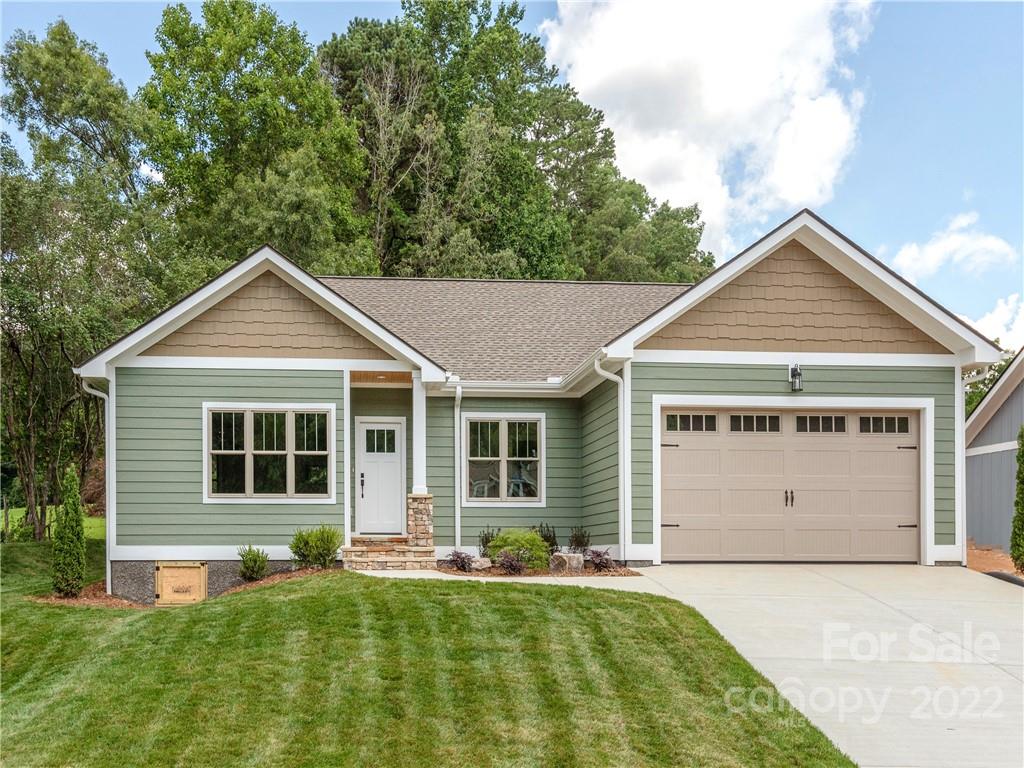 146 Olde Oak Way Hendersonville NC 28792