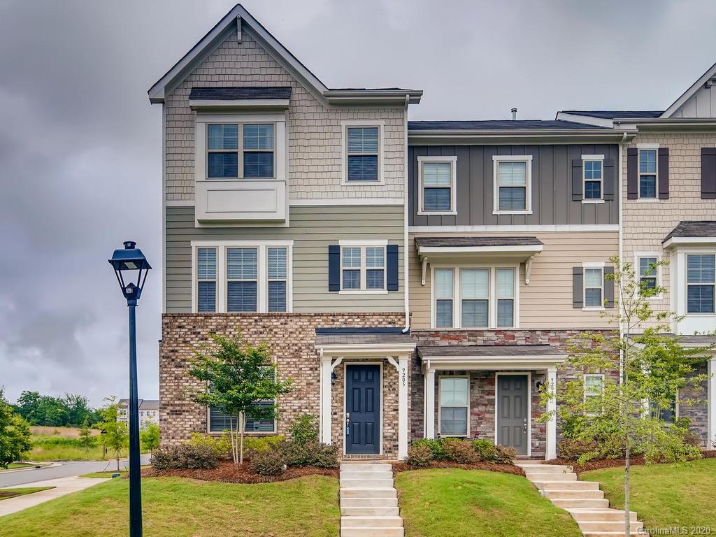 9205 Bluefield Street Charlotte NC 28273