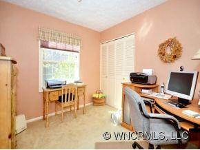 95 Black Oak Drive Asheville NC 28804