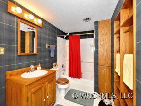 95 Black Oak Drive Asheville NC 28804