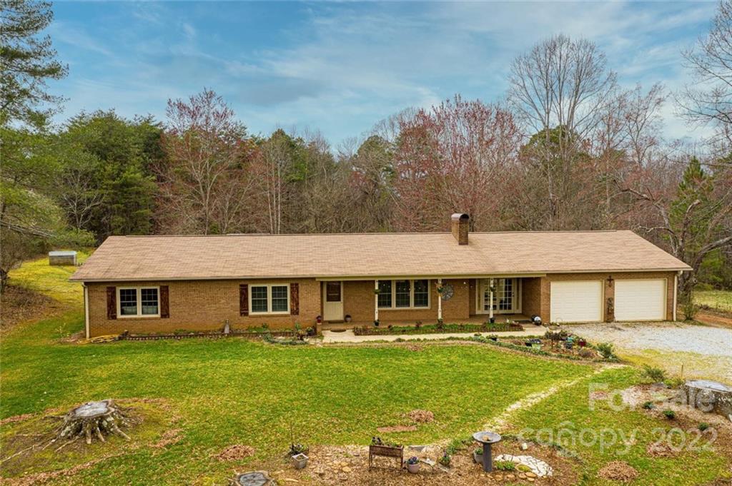 33 Whisperwood Lane Taylorsville NC 28681
