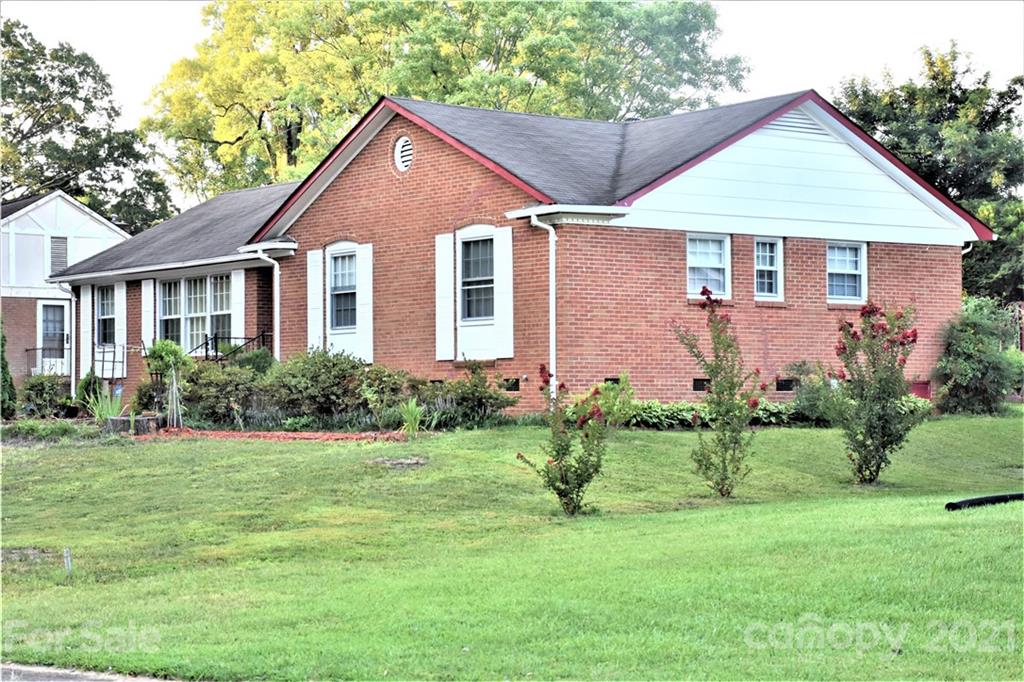 7300 Middlebury Place Charlotte NC 28212