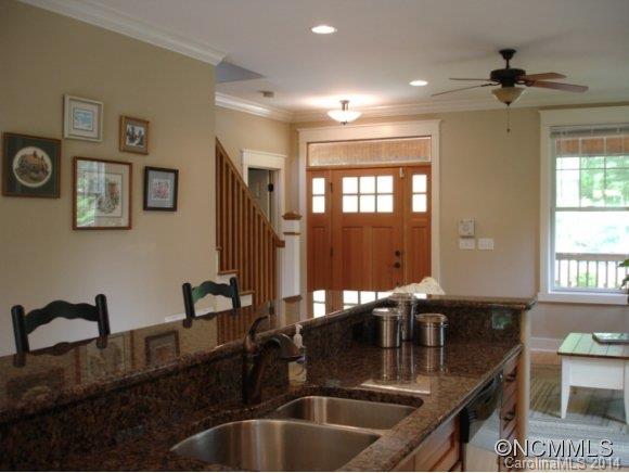 12 Jackson Park Lane Asheville NC 28804