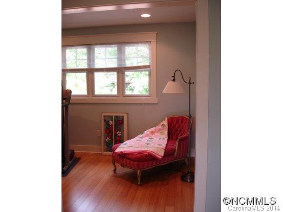 12 Jackson Park Lane Asheville NC 28804