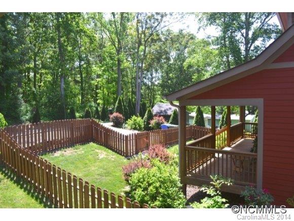 12 Jackson Park Lane Asheville NC 28804