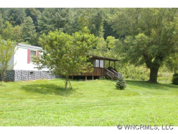 17 Lost Hollow Road Burnsville NC 28714