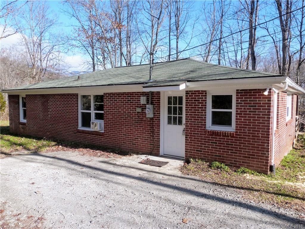 40 Rhodes Cove Road Sylva NC 28779