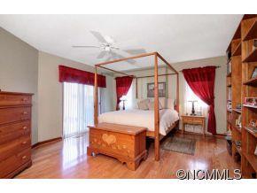 10 Zachary Ridge Road Asheville NC 28804