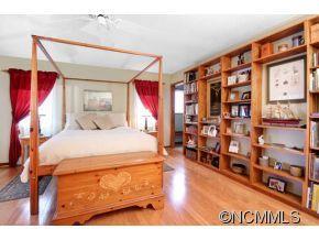 10 Zachary Ridge Road Asheville NC 28804