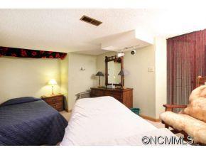 10 Zachary Ridge Road Asheville NC 28804