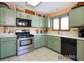 10 Zachary Ridge Road Asheville NC 28804