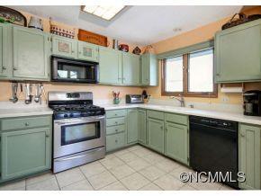 10 Zachary Ridge Road Asheville NC 28804