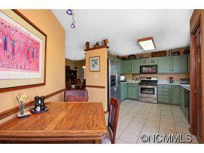 10 Zachary Ridge Road Asheville NC 28804