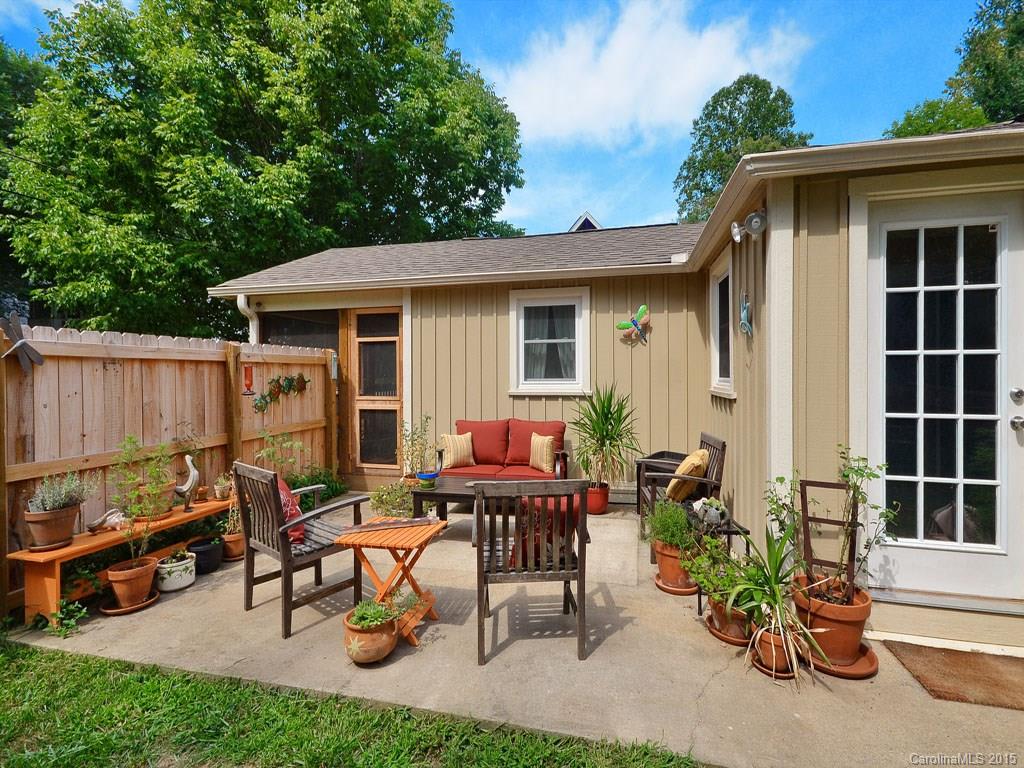 25 Winnfred Street Asheville NC 28806