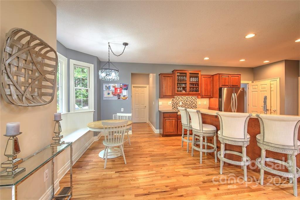 107 Windgate Place Asheville NC 28805
