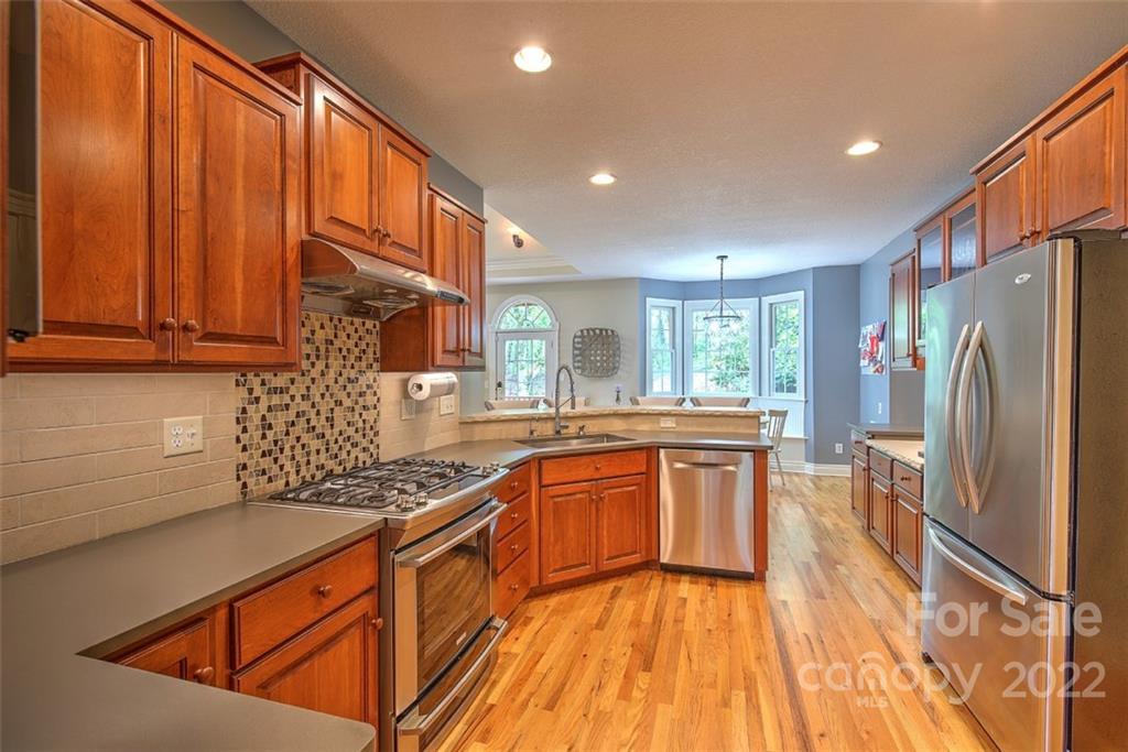 107 Windgate Place Asheville NC 28805