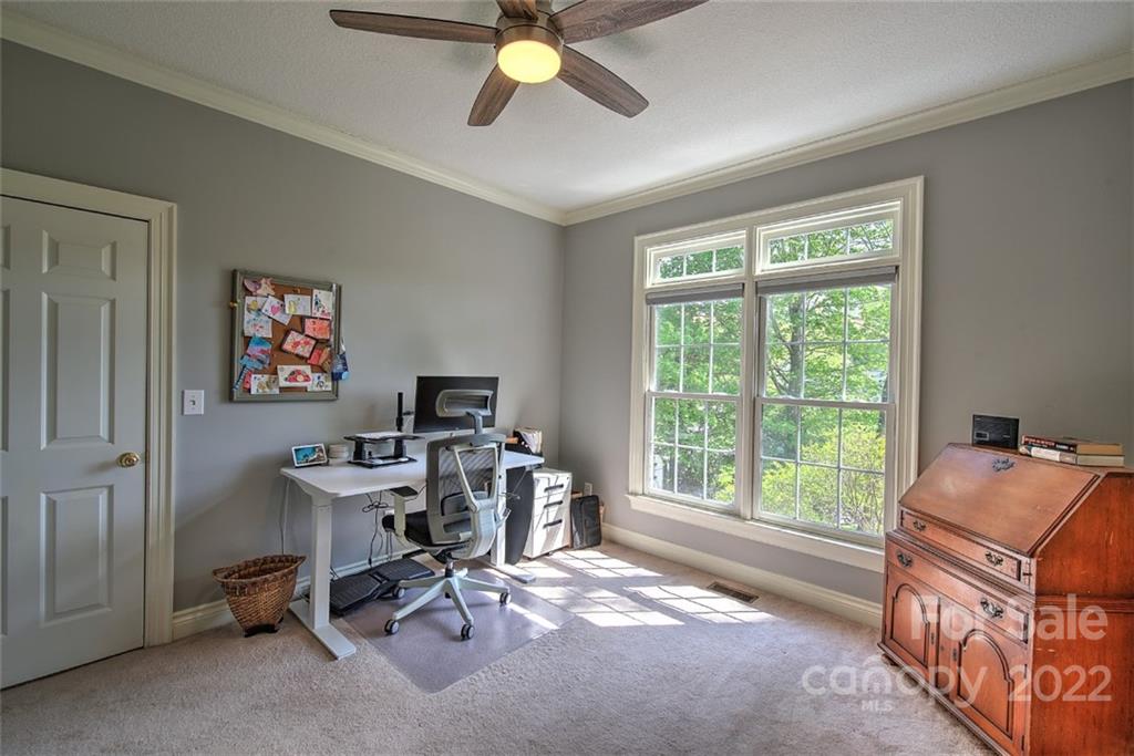 107 Windgate Place Asheville NC 28805