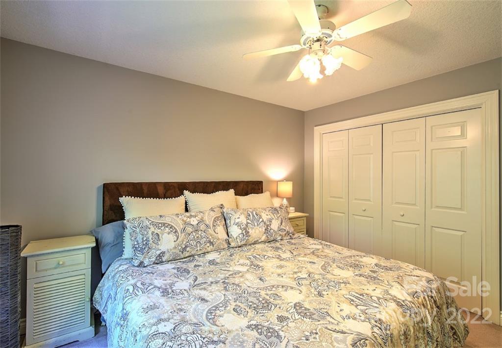 107 Windgate Place Asheville NC 28805