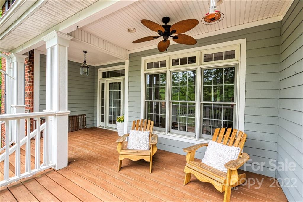 107 Windgate Place Asheville NC 28805