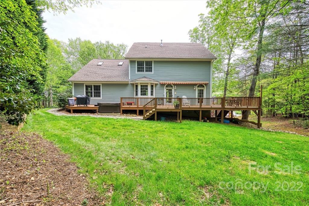 107 Windgate Place Asheville NC 28805