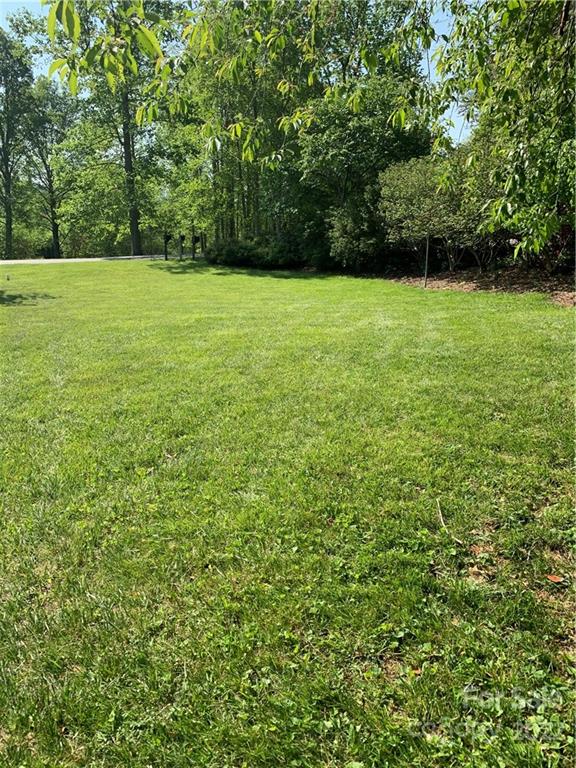 107 Windgate Place Asheville NC 28805