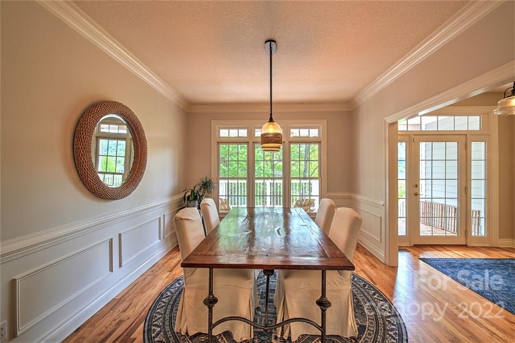 107 Windgate Place Asheville NC 28805