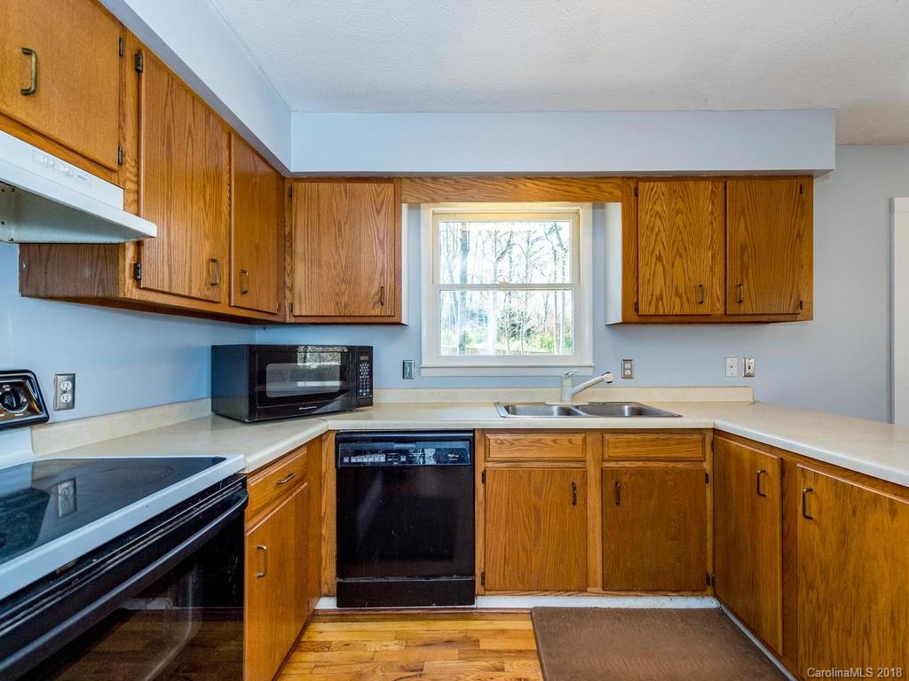 59 Singing Pines Drive Candler NC 28715