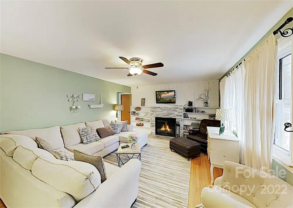 2338 Riceville Road Asheville NC 28805