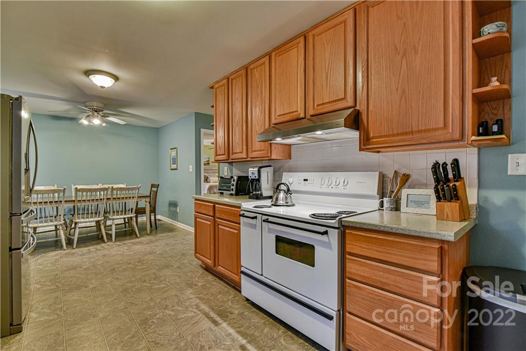 2338 Riceville Road Asheville NC 28805