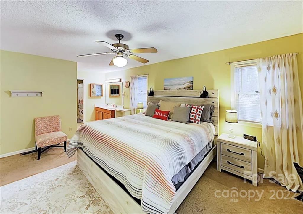 2338 Riceville Road Asheville NC 28805