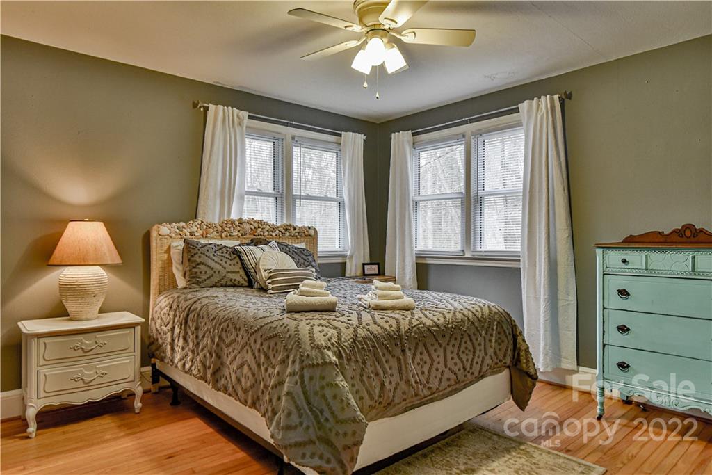 2338 Riceville Road Asheville NC 28805