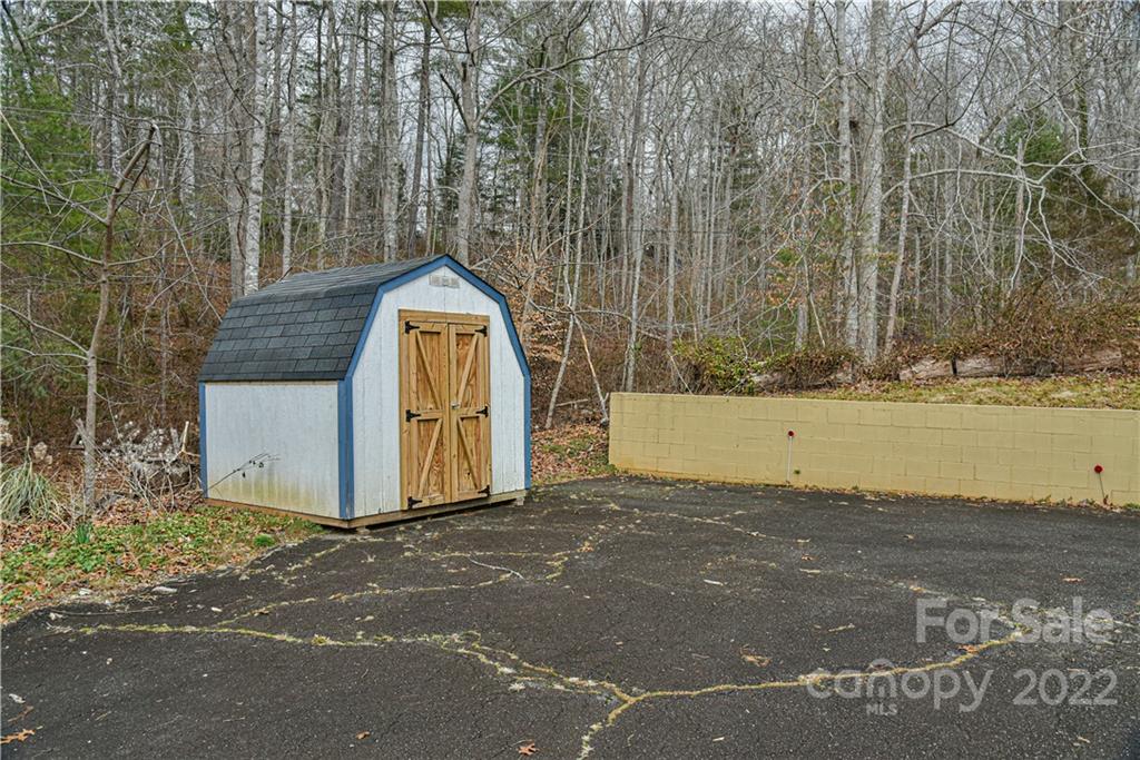 2338 Riceville Road Asheville NC 28805
