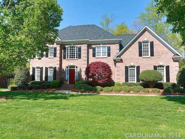 7008 Meadow Run Lane Charlotte NC 28277