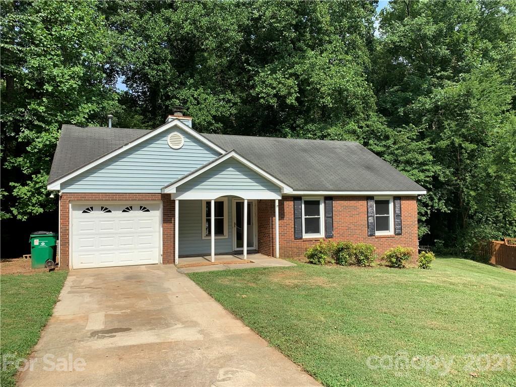 6204 Rocklake Drive Charlotte NC 28214
