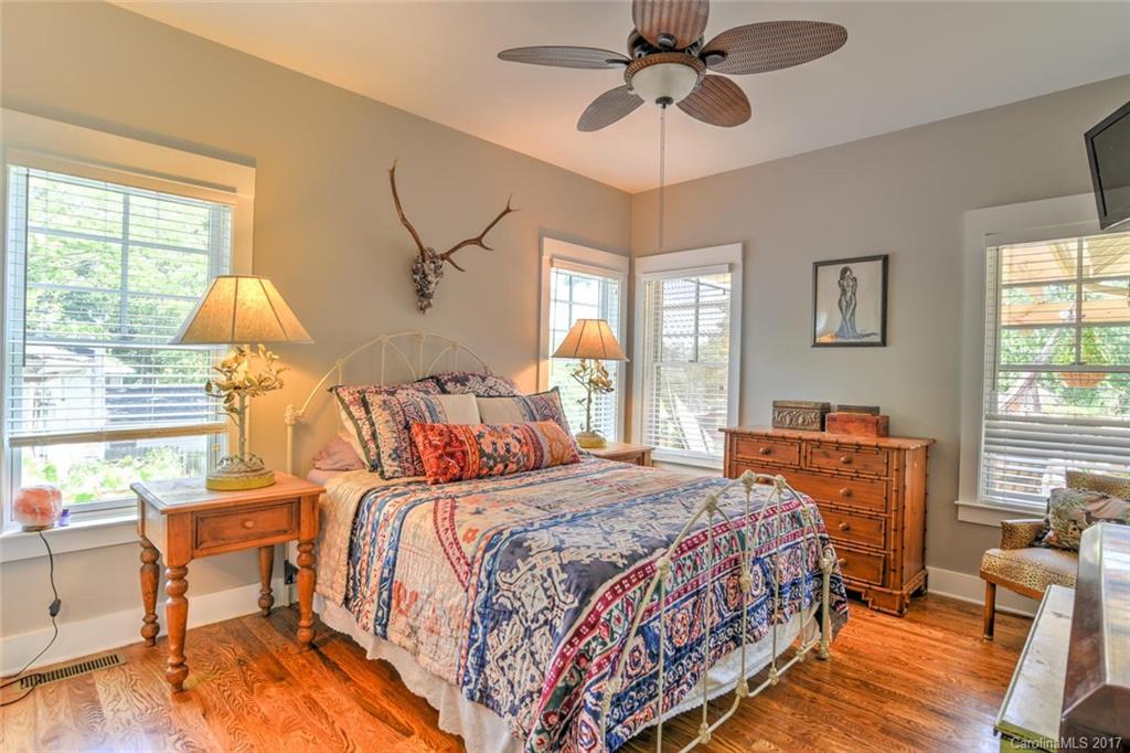 58 Millbrook Road Asheville NC 28806