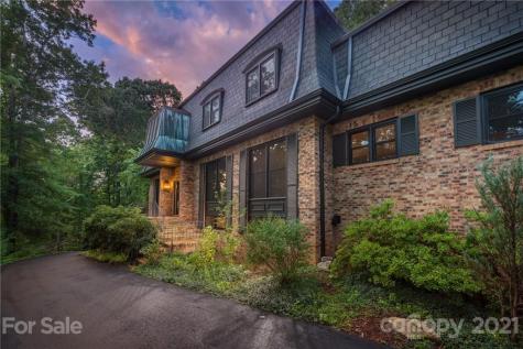 596 Old Toll Road Asheville NC 28804
