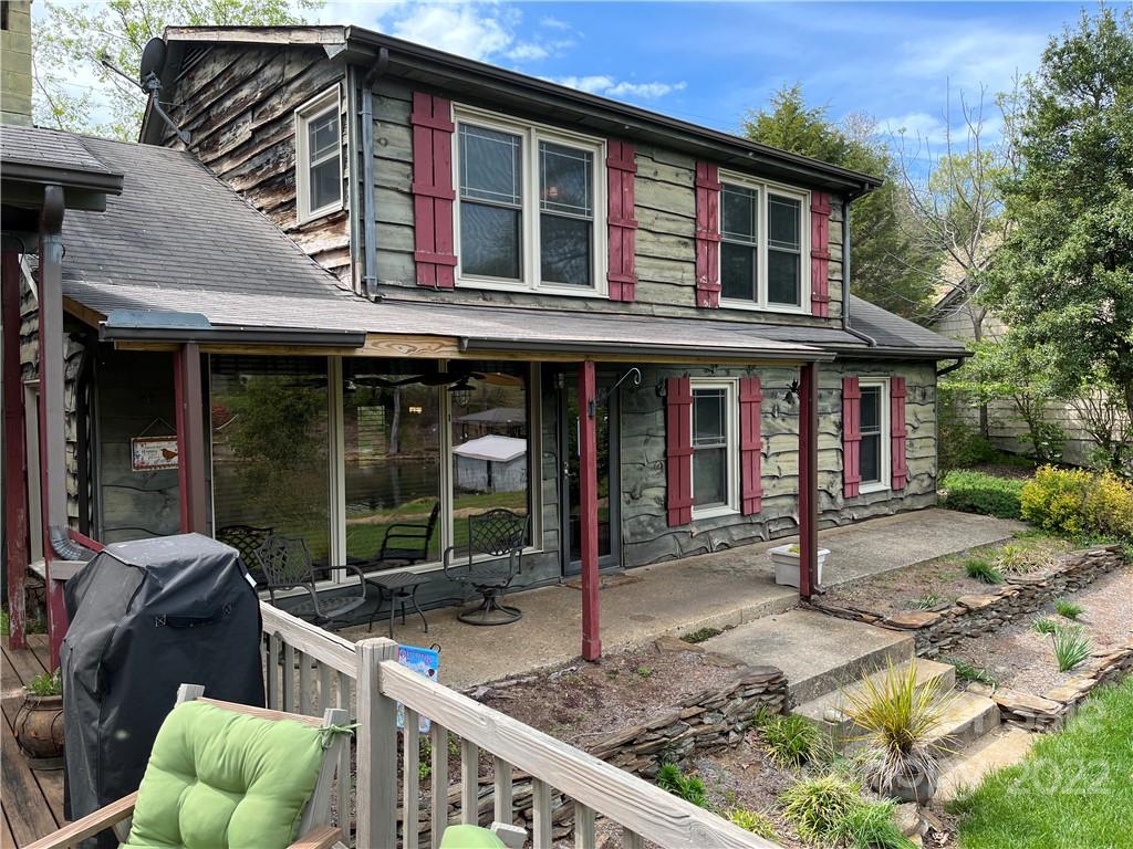 335 Ben Eller Lane Taylorsville NC 28681