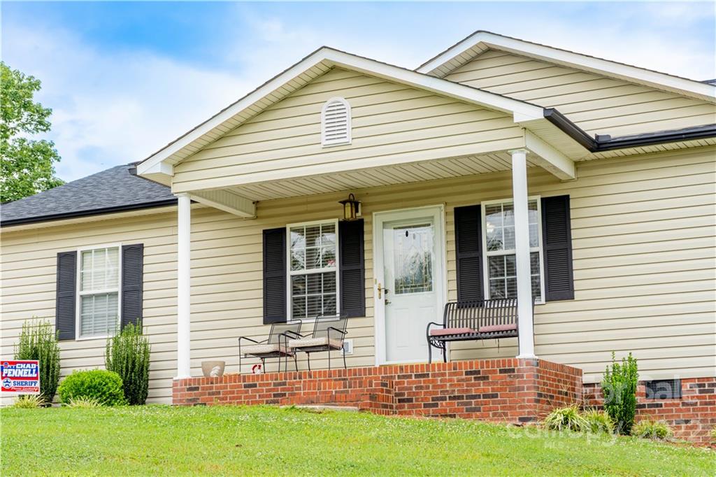 6449 Ridgeview Circle Granite Falls NC 28630