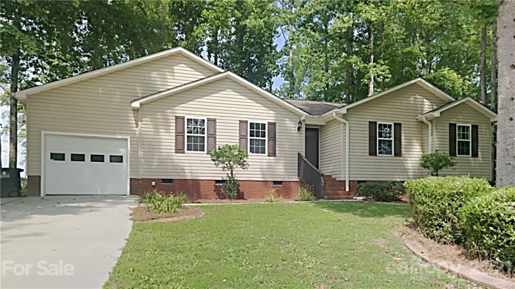 604 Hunters Way Lexington NC 27292