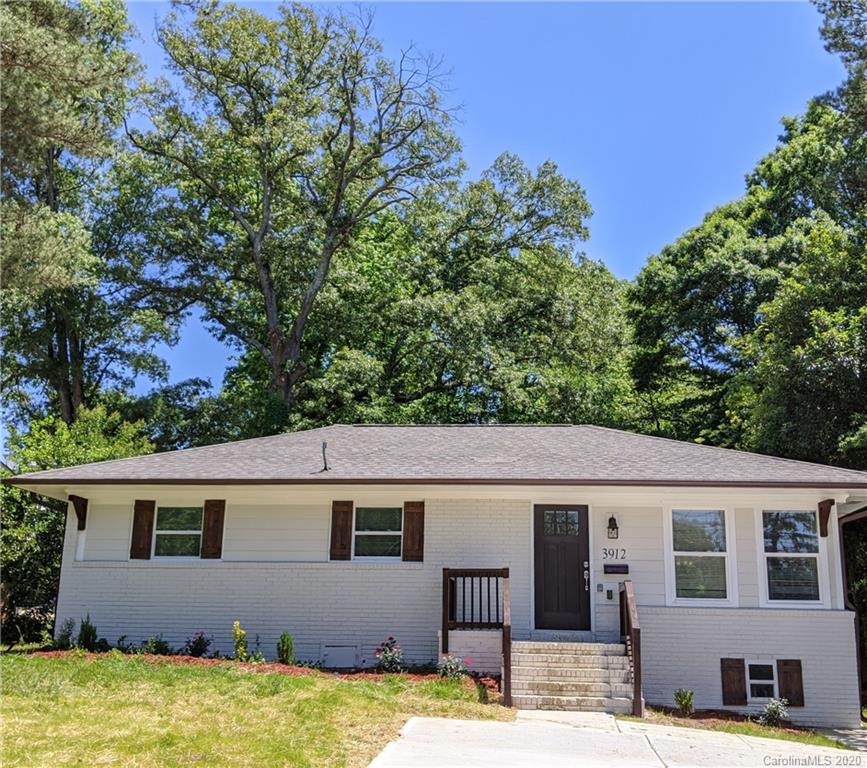 3912 Tipperary Place Charlotte NC 28215
