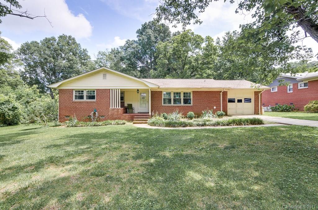 3216 Dunaire Drive Charlotte NC 28205