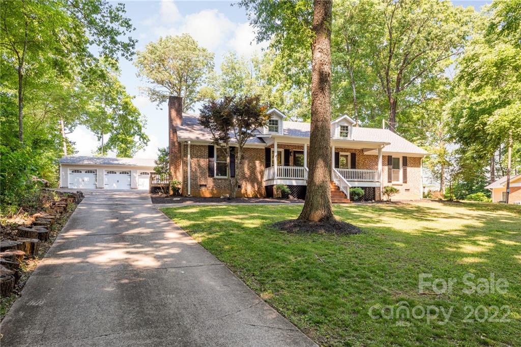 7505 Alamance Drive Charlotte NC 28227