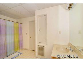 44 Cedar Trail Asheville NC 28803