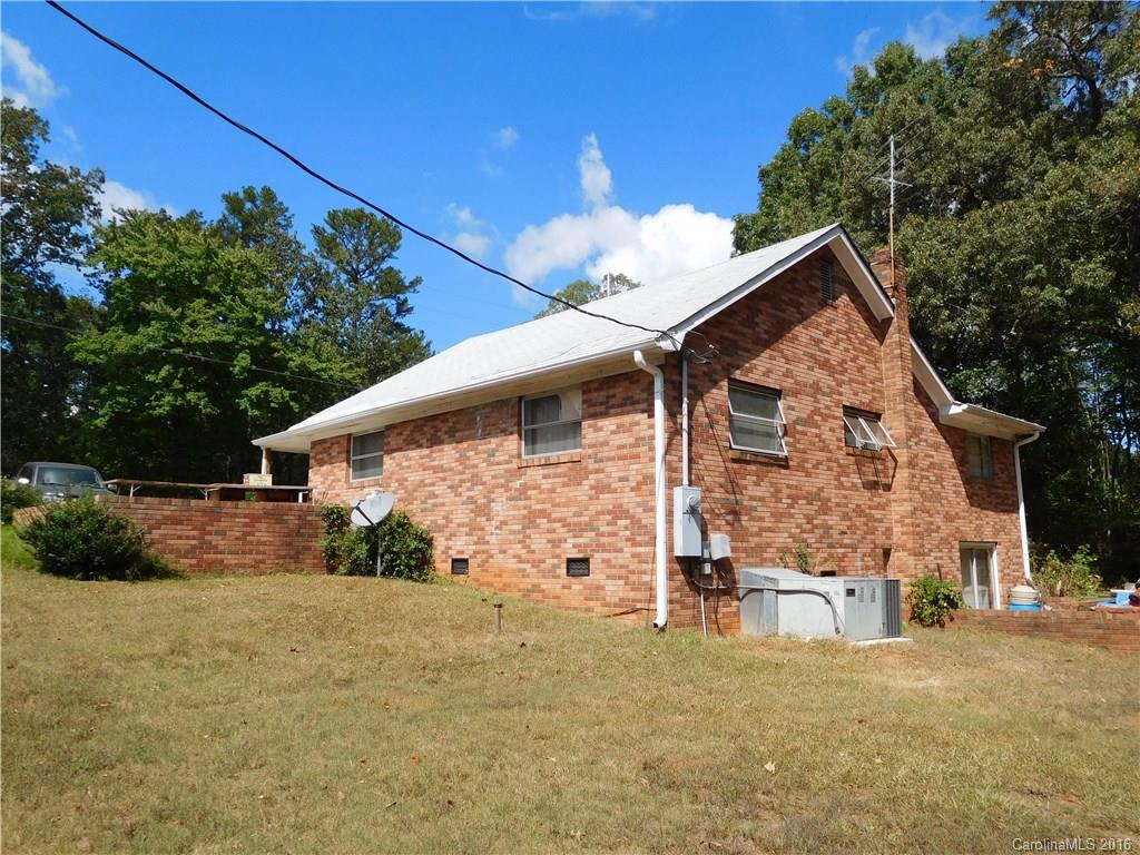 3687 Hickory Highway Statesville NC 28677
